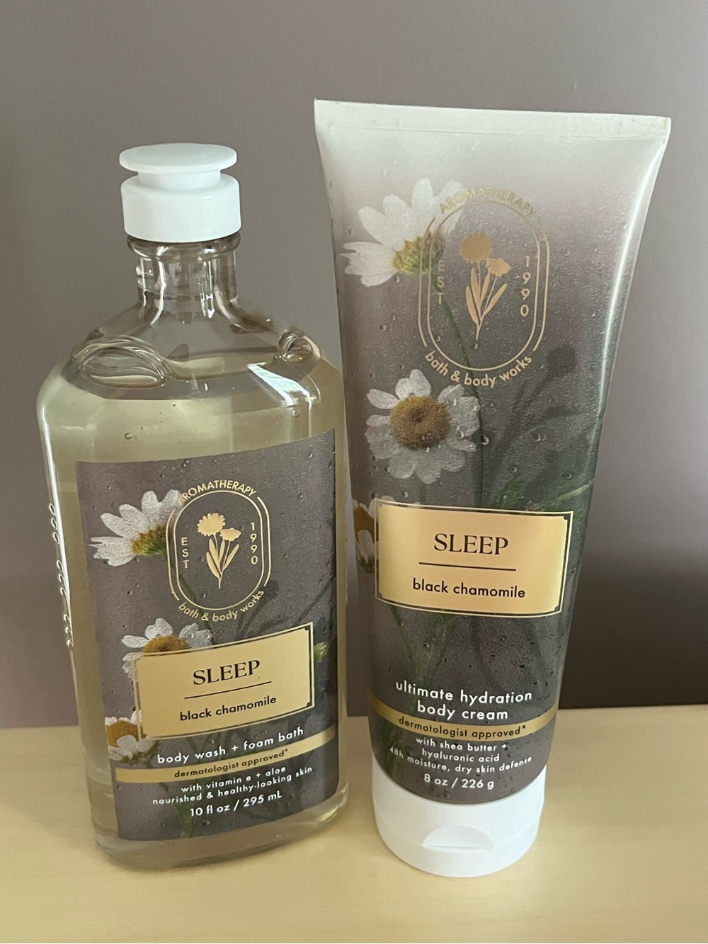 Bath & Body Works Aromatherapy Sleep Black C Body Wash/Foam Bath & Body Cream